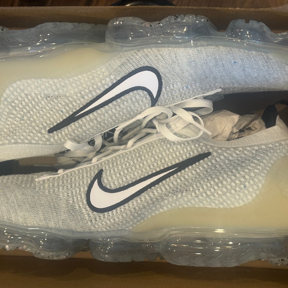 Nike Air Vapormax 2021 FK in White and Black